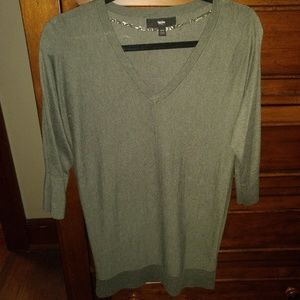 Mossimo olive vneck, 3/4 sleeve sweater